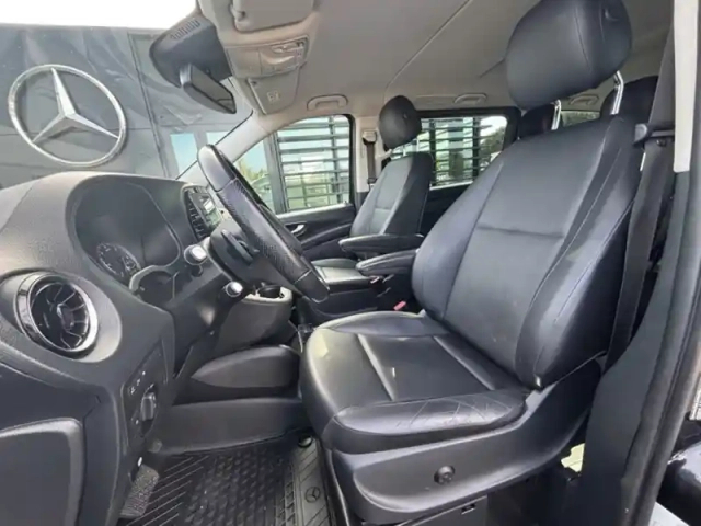 Mercedes Vito 119 cdi 4x4 mixto long select — photo 12