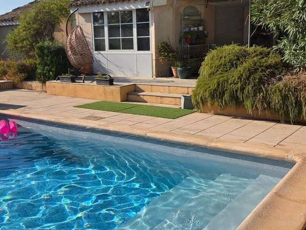 Maison de plain-pied 5 pièces 139 m²