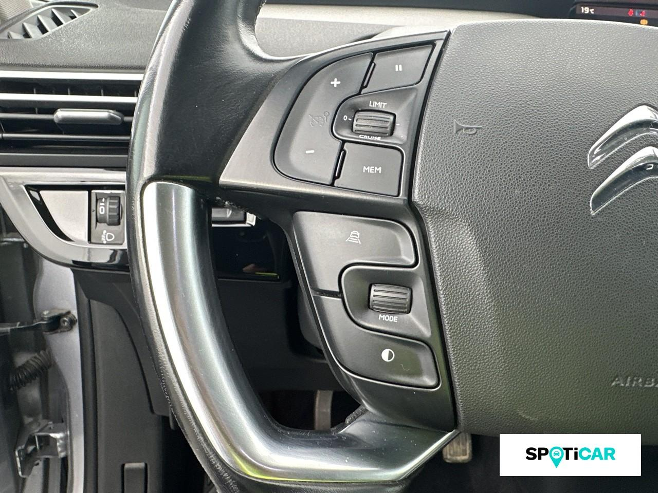 Citroën C4 Spacetourer bluehdi 130ch s&s shine e6.d-temp — photo 18