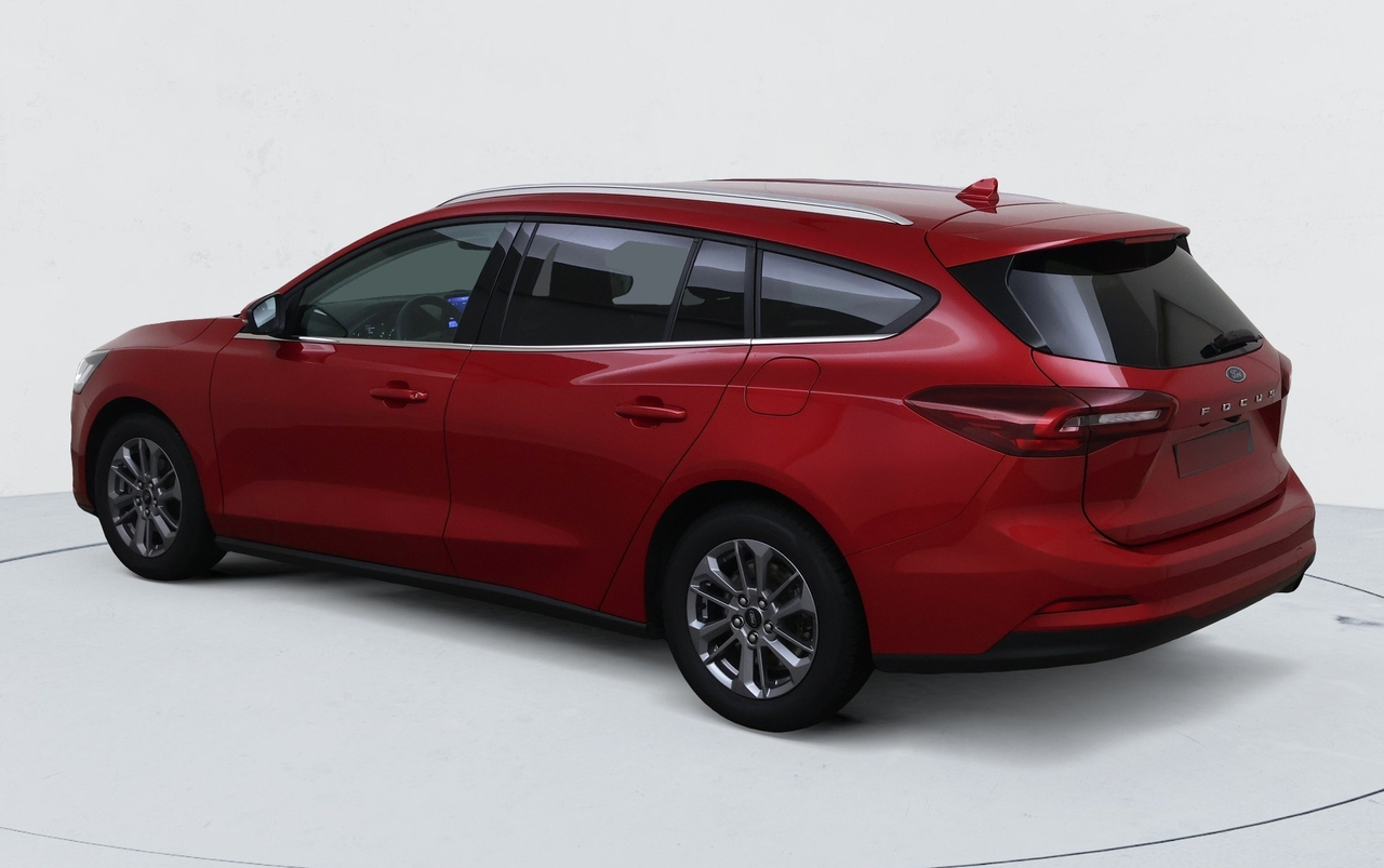 Ford Focus SW — photo 2