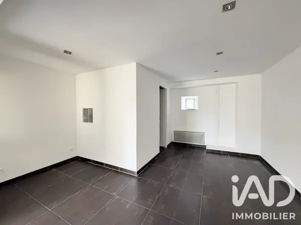 Studio 1 pièce 27 m²