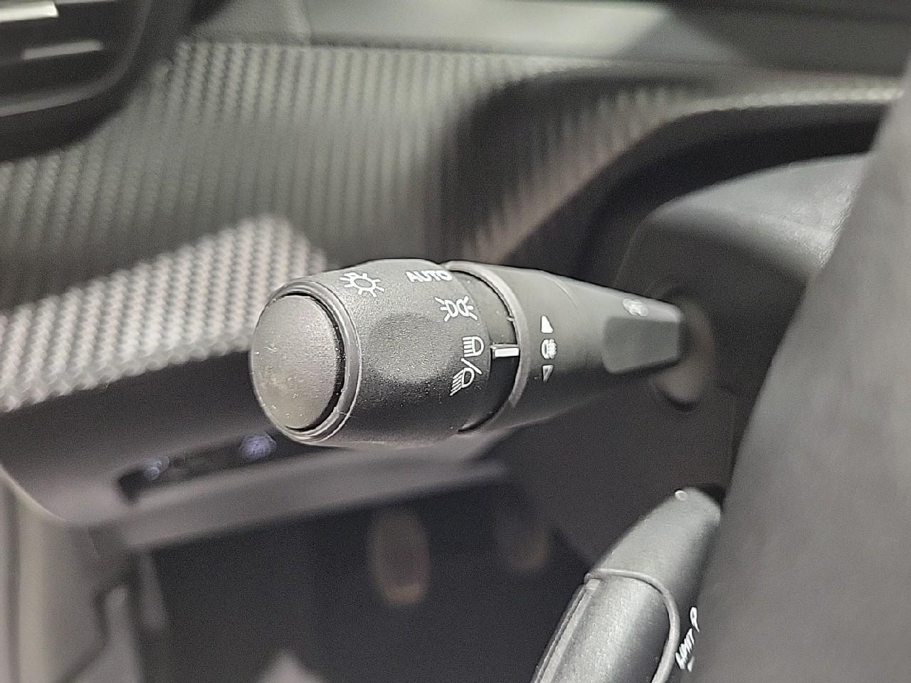 Peugeot 208 puretech 75 s&s bvm5 active pack — photo 18