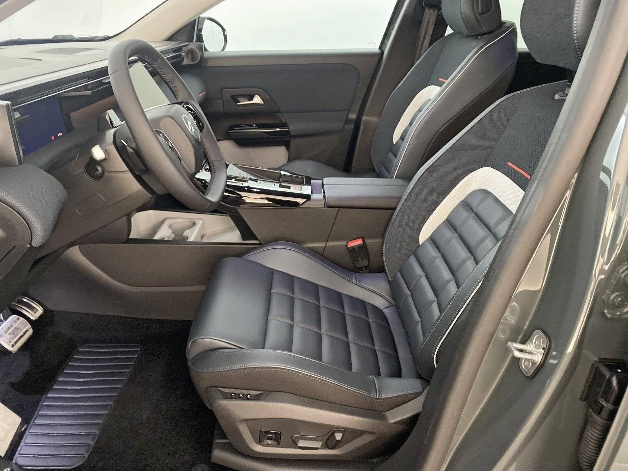 Citroën C5 Aircross hybride 145 ch e-dcs6 max — photo 9