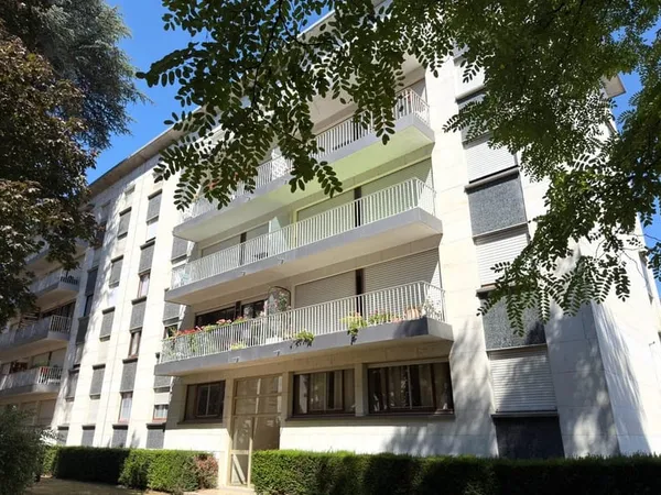 A VENDRE - APPARTEMENT - T4 - ORLEANS - MOUILLERE