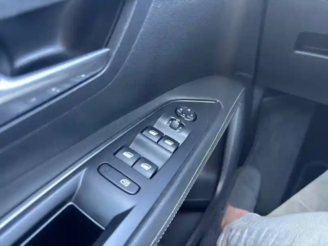 Peugeot 3008 bluehdi 130ch s&amp;s eat8 — photo 23