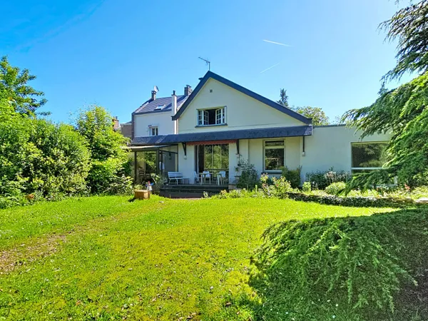 Maison 7 pièces 200 m²