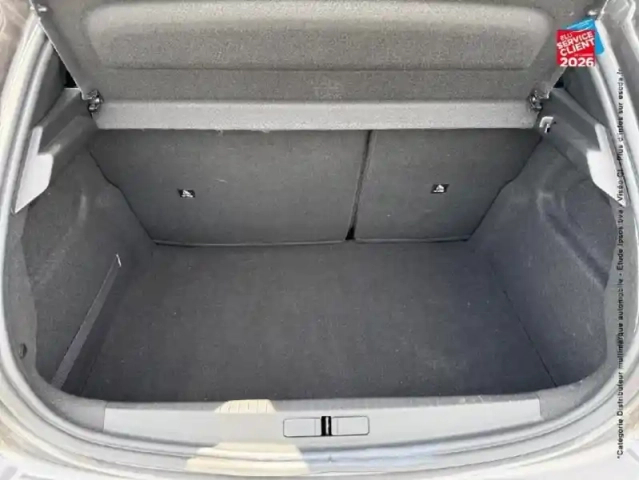 Peugeot 208 1.5 bluehdi 100ch s&amp;s style — photo 14