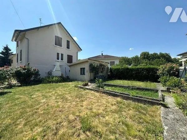 Maison 10 pièces 173 m²