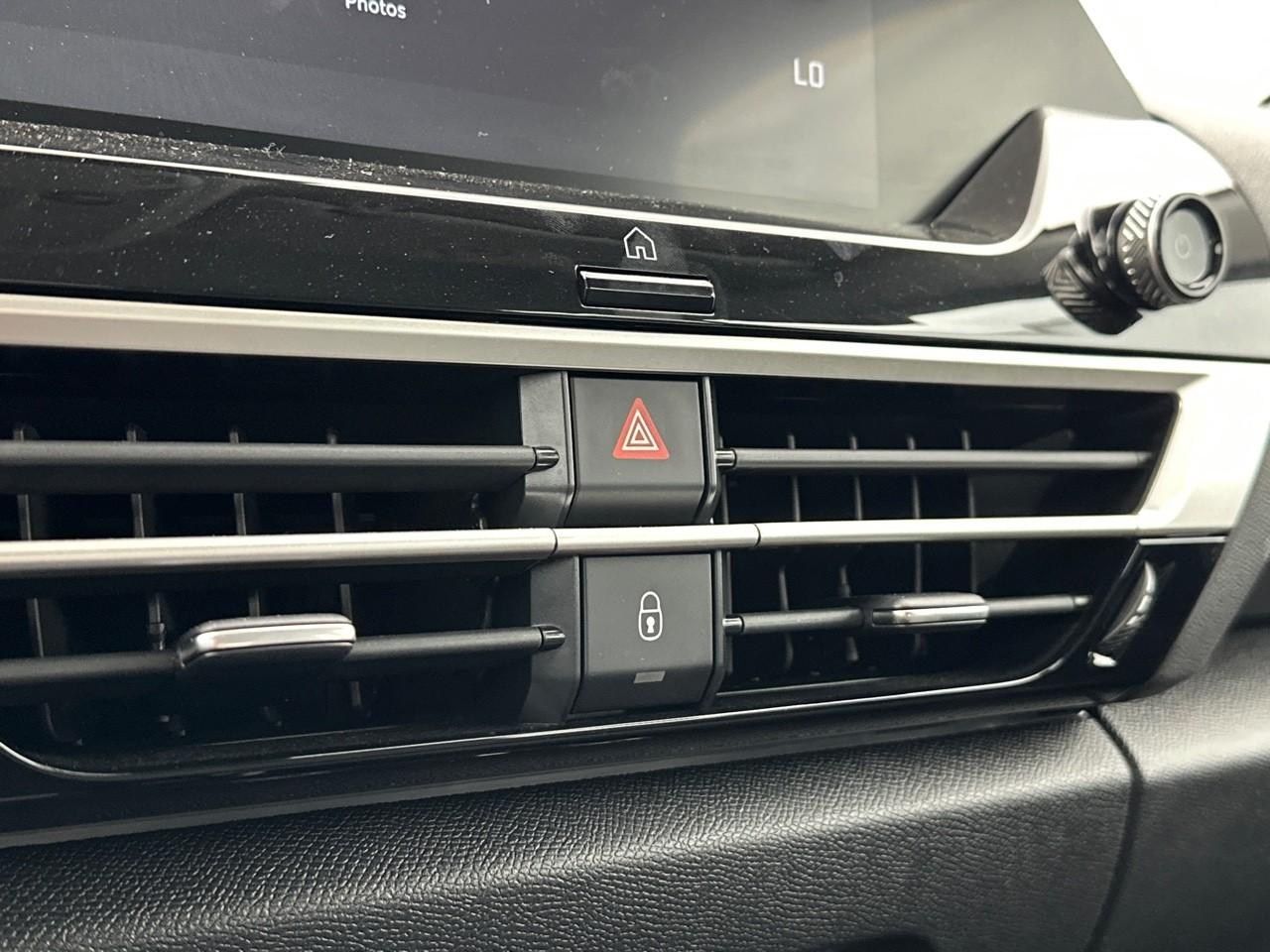 Citroën C4 hybride 100 e-dcs6 you — photo 26