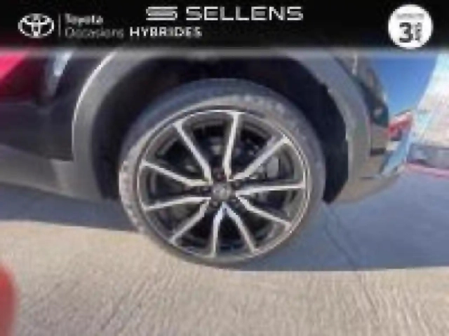 Toyota C-Hr 2.0 hybride rechargeable 225ch gr sport ng23 — photo 7