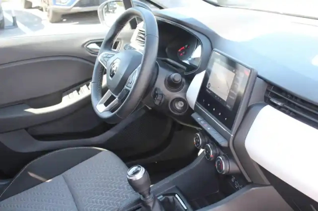 Renault Clio tce 90 — photo 41