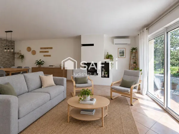 Maison de plain-pied à vendre - Sadirac (33670) - 3 chambres + bureau - Piscine - 2 garages - Terrai