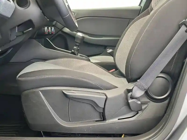 Renault Clio tce 90 — photo 27