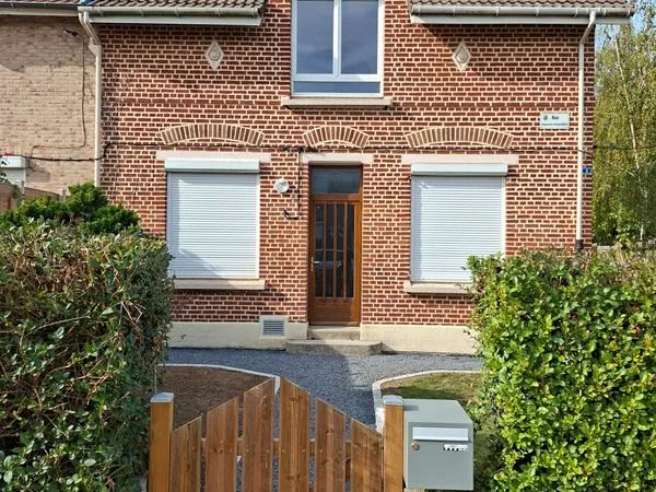 Maison 2 ch jardin rénovée