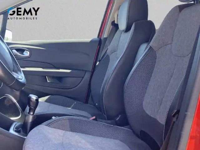 Renault Captur tce 90 — photo 9