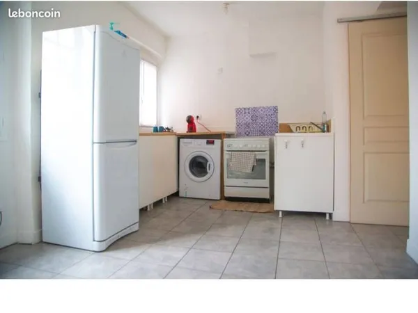 Appartement 1 pièce 50 m²