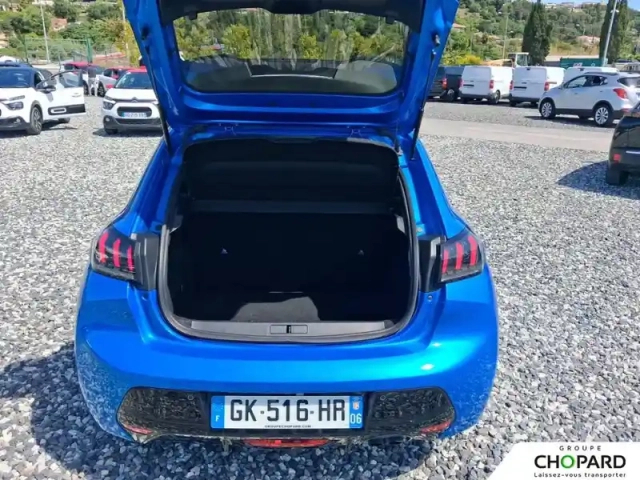 Peugeot 208 puretech 100 s&amp;s eat8 — photo 9