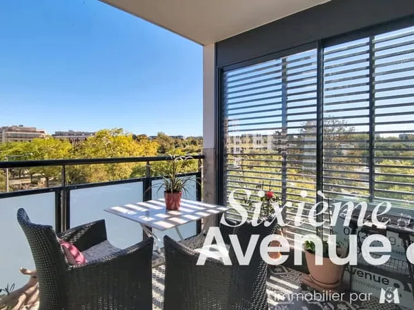 MAGNIFIQUE DUPLEX T4 AVEC TERRASSE SANS VIS-À-VIS 82 m2