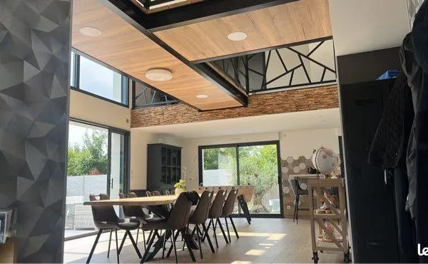 Maison cubique 245 m2