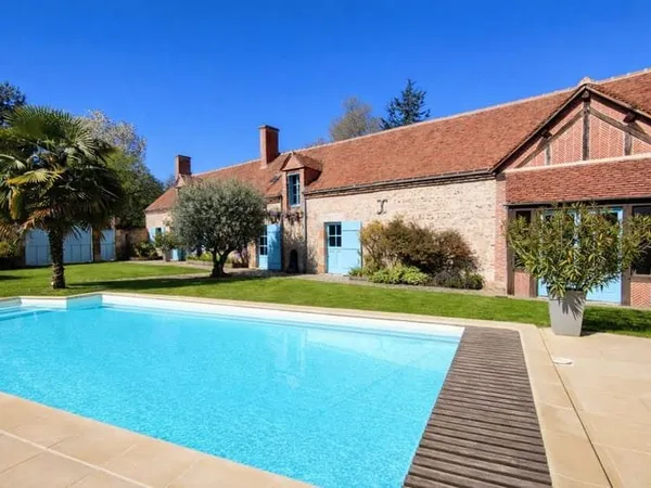 Maison 5 pièces 237 m²