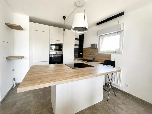 Appartement 4 pièces - 3 Chambres - Écoquartier des Grisettes - Dernier étage - Terrasse 21 m² - Gar