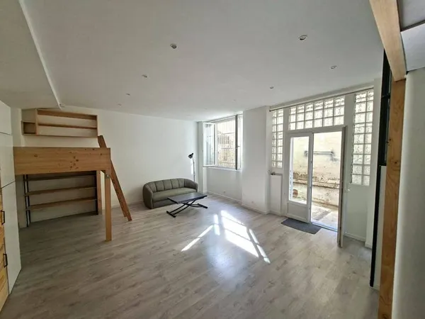 Appartement 1 pièce 42 m²