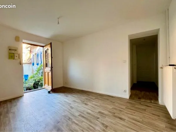 Vend appartement f2 centre ville