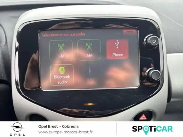 Peugeot 108 1.0 vti style 5p — photo 27