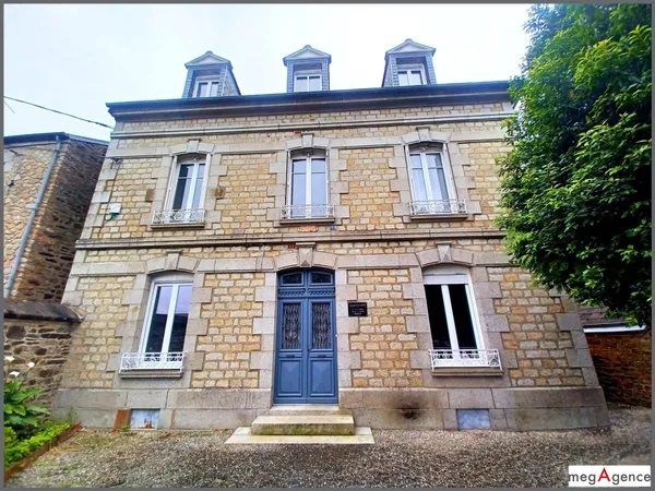 Appartement T3 dans bâtiment de caractère