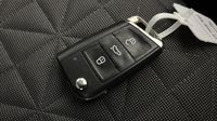 Volkswagen Tiguan 2.0 TDI 150ch Life Plus DSG7 — photo 16