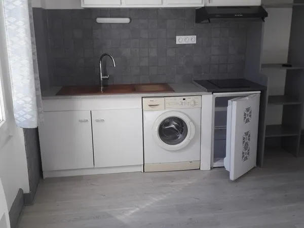 Location 25 metres carres vichy