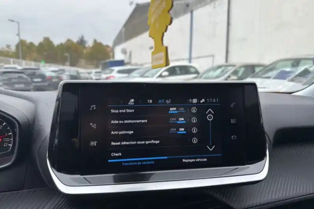 Peugeot 2008 puretech 100 s&amp;s bvm6 — photo 81