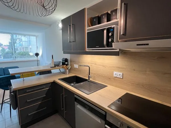 Appartement à vendre / 3 chambres / Roseraie