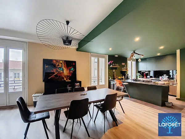 Appartement 5 pièces 126 m²