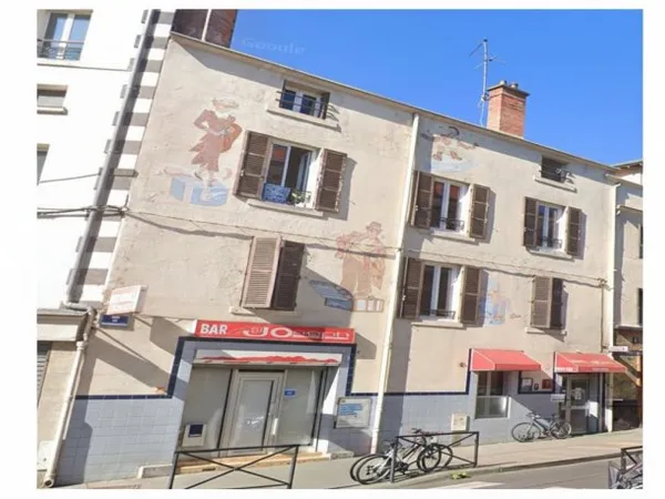 Immeuble 300 m²