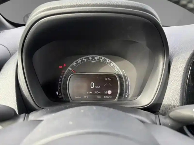 Toyota Aygo 1.0 vvt-i 72 dynamic — photo 16