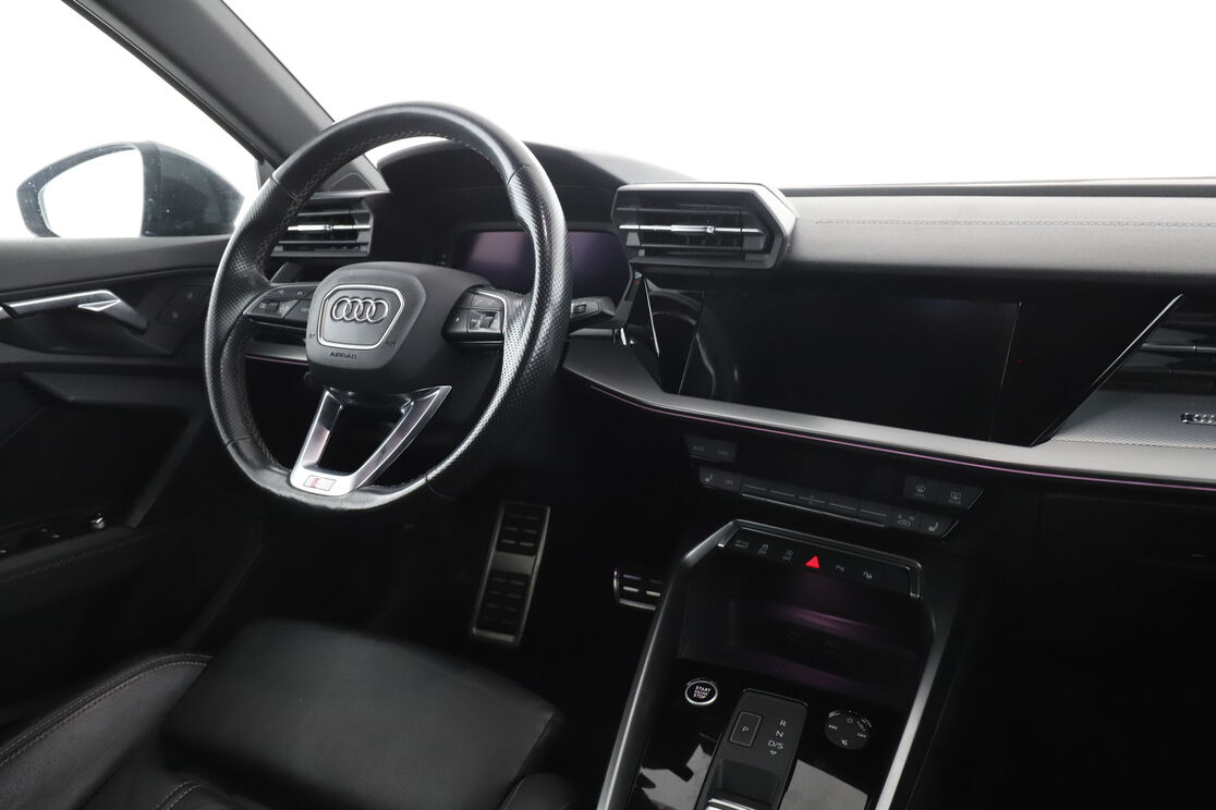 Audi A3 Sportback 35 TFSI mHEV S Line S Tronic 7 — photo 12