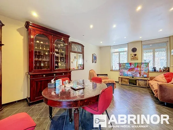 Maison 4 pièces 144 m²
