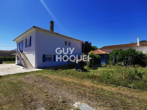 Maison Le Château D Oléron 5 pièce(s) 178 m2
