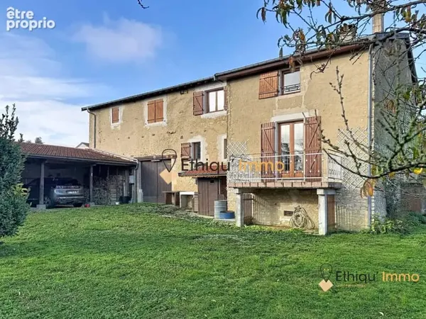 Maison 8 pièces 204 m²