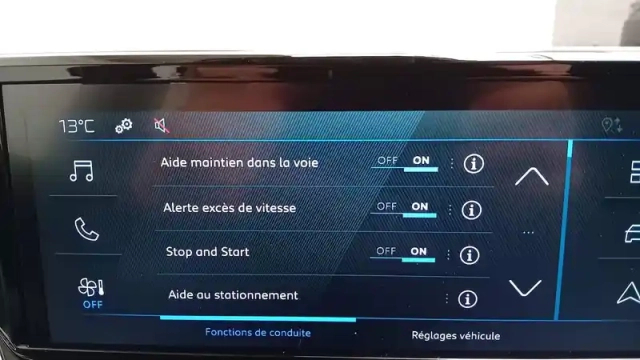Peugeot 2008 hybrid 110 e-dcs6 — photo 39
