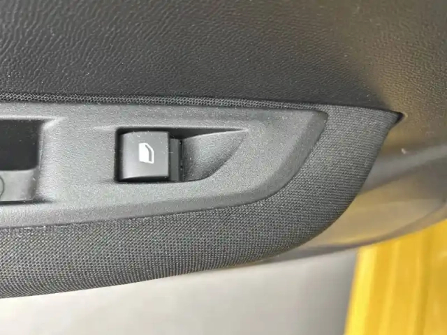 Peugeot 208 bluehdi 100 s&amp;s bvm6 — photo 23