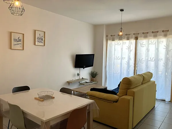Appartement MEUBLE - Saint Gilles Croix De Vie - 2 pièce(s) - 45 m2