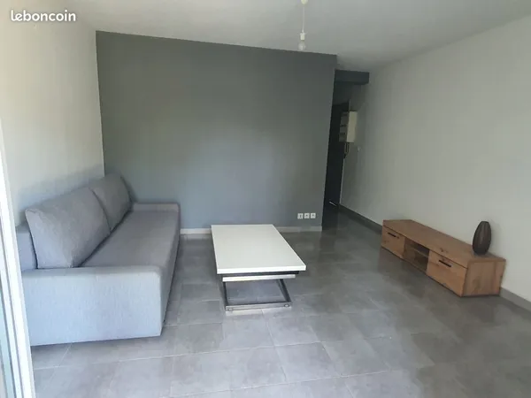 T2 meublé rez de jardin 40m2