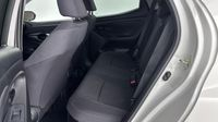 Toyota Yaris 116h Design 5p MY22 — photo 13