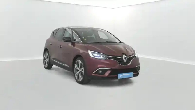 Renault Scenic dci 110 energy edc — photo 17