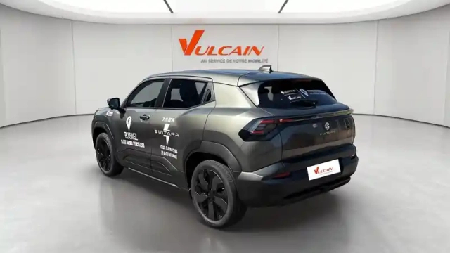 Suzuki Vitara e  61 kwh — photo 3