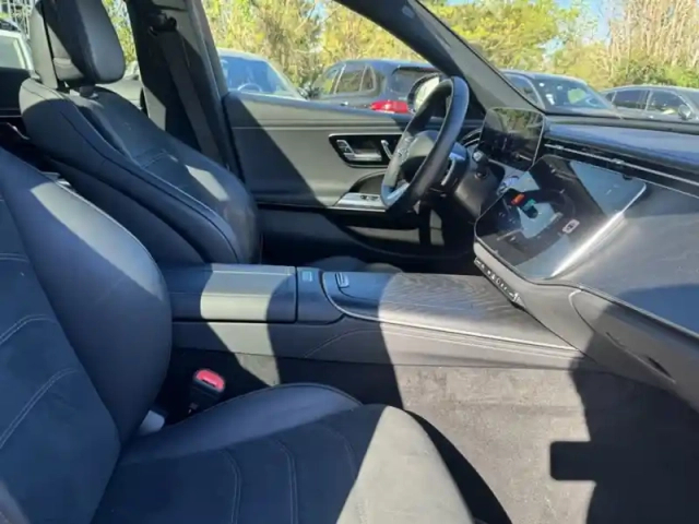 Mercedes Classe E 220 d amg line berlin — photo 12