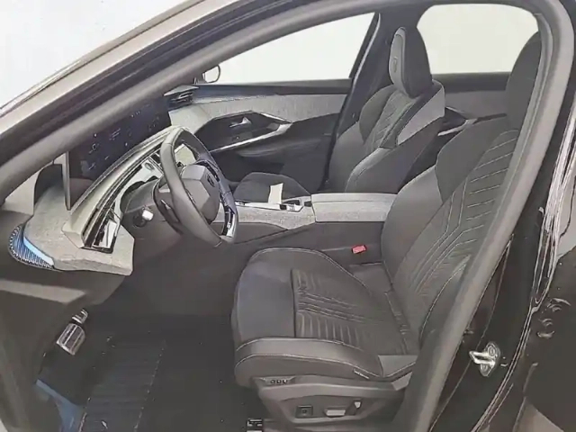 Peugeot 3008 electrique 210 ch 73 kwh — photo 11