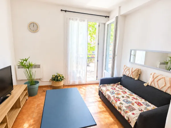 A LOUER T2 MEUBLE NARBONNE